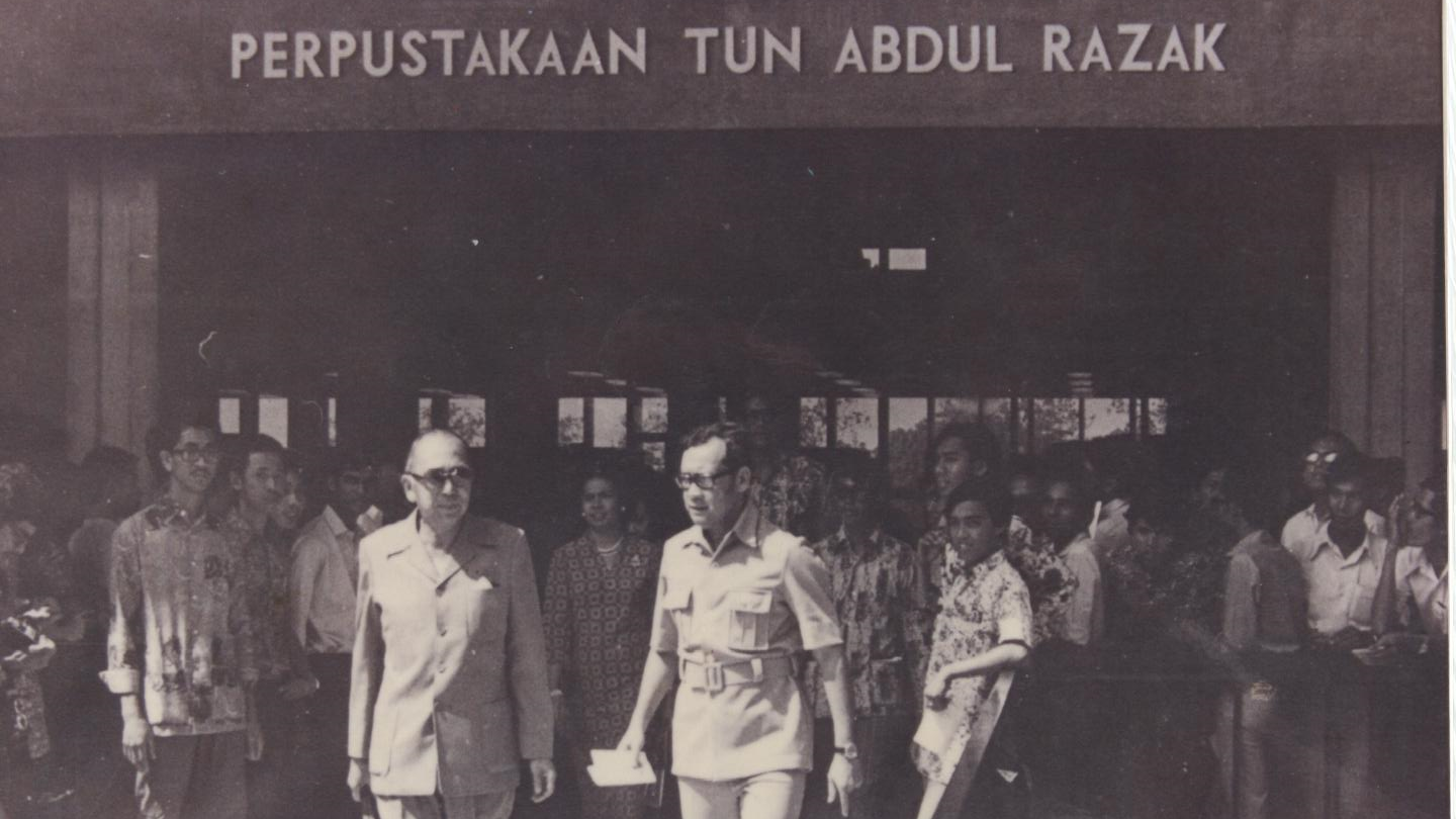 29 Julai 1972 - Perasmian Perpustakaan Tun Abdul Razak (PTAR)