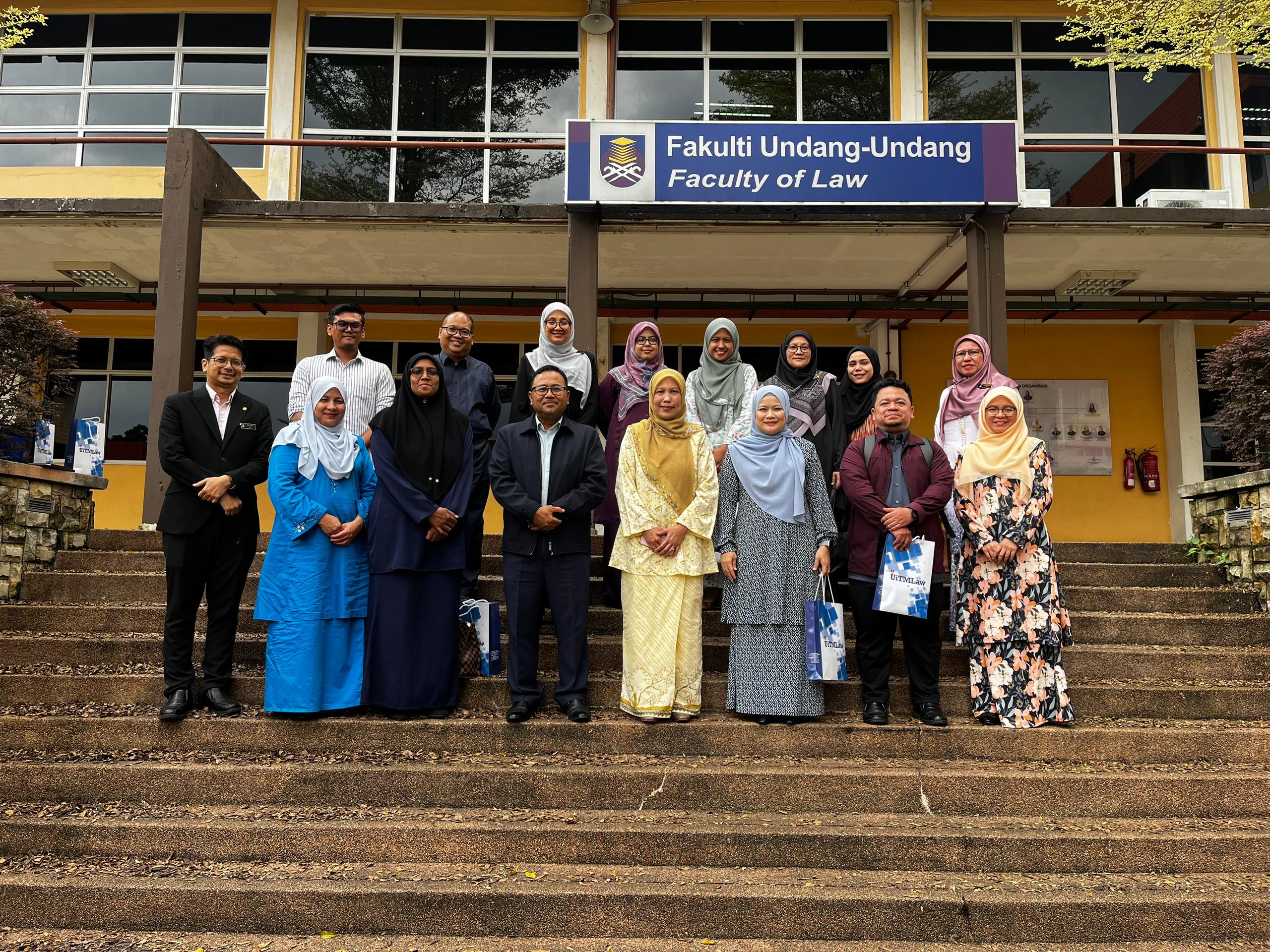 Sesi Libat urus pengurusan Rekod, Arkib dan Galeri bersama Fakulti Undang-Undang (FUU) UiTM Shah Alam