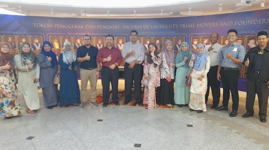 Lawatan ke Galeri Tun Abdul Razak, UiTM