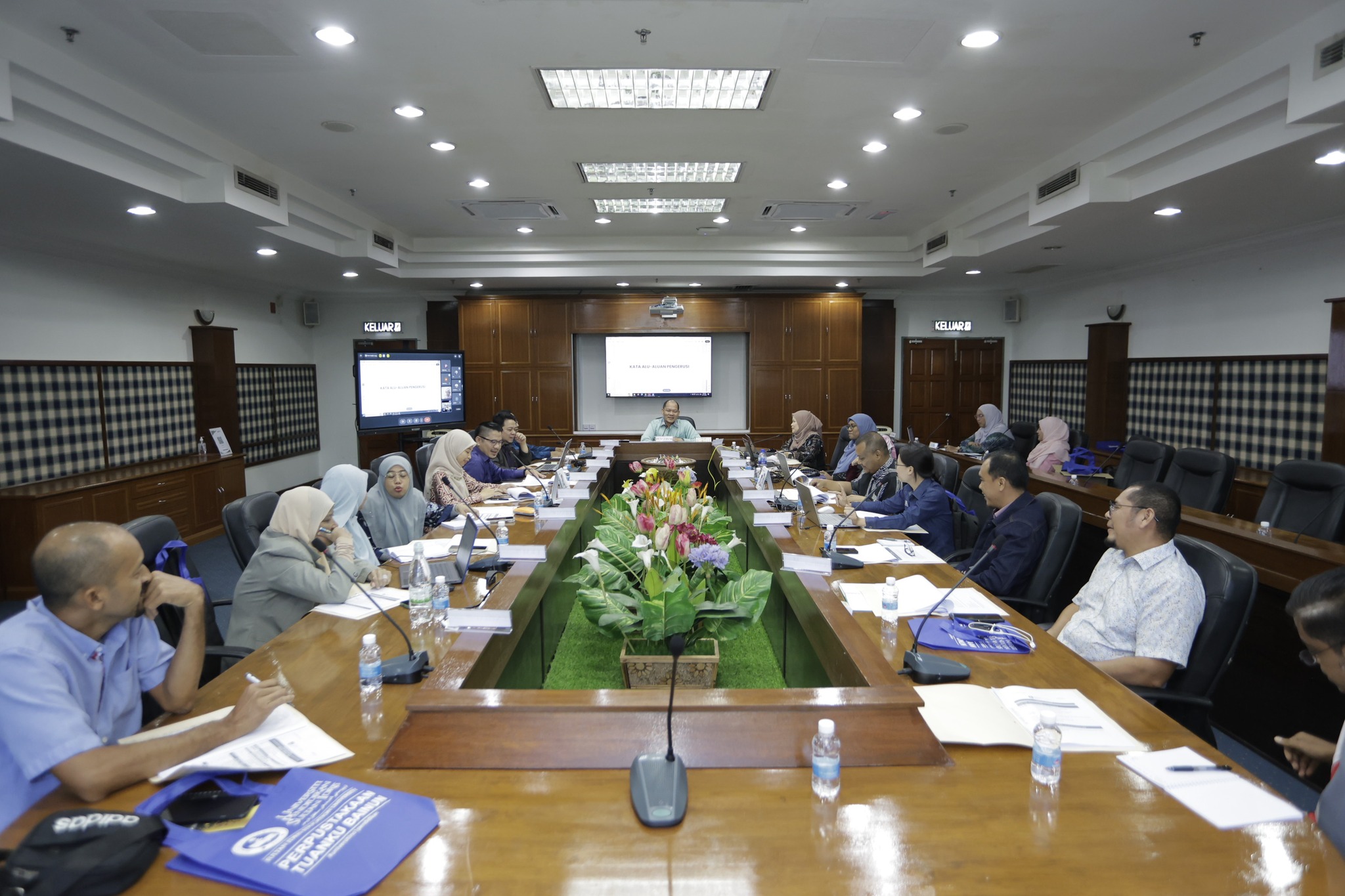 Mesyuarat (KFK) Rekod & Arkib Universiti Awam Bil 2/2024